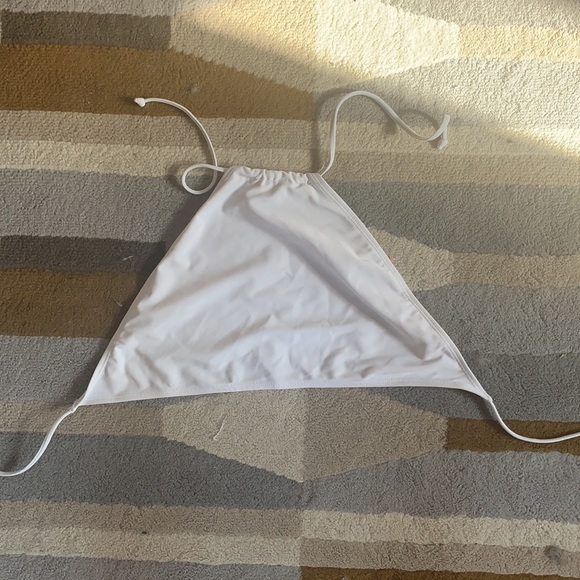 Bathing suit tops - Picture 5 of 5